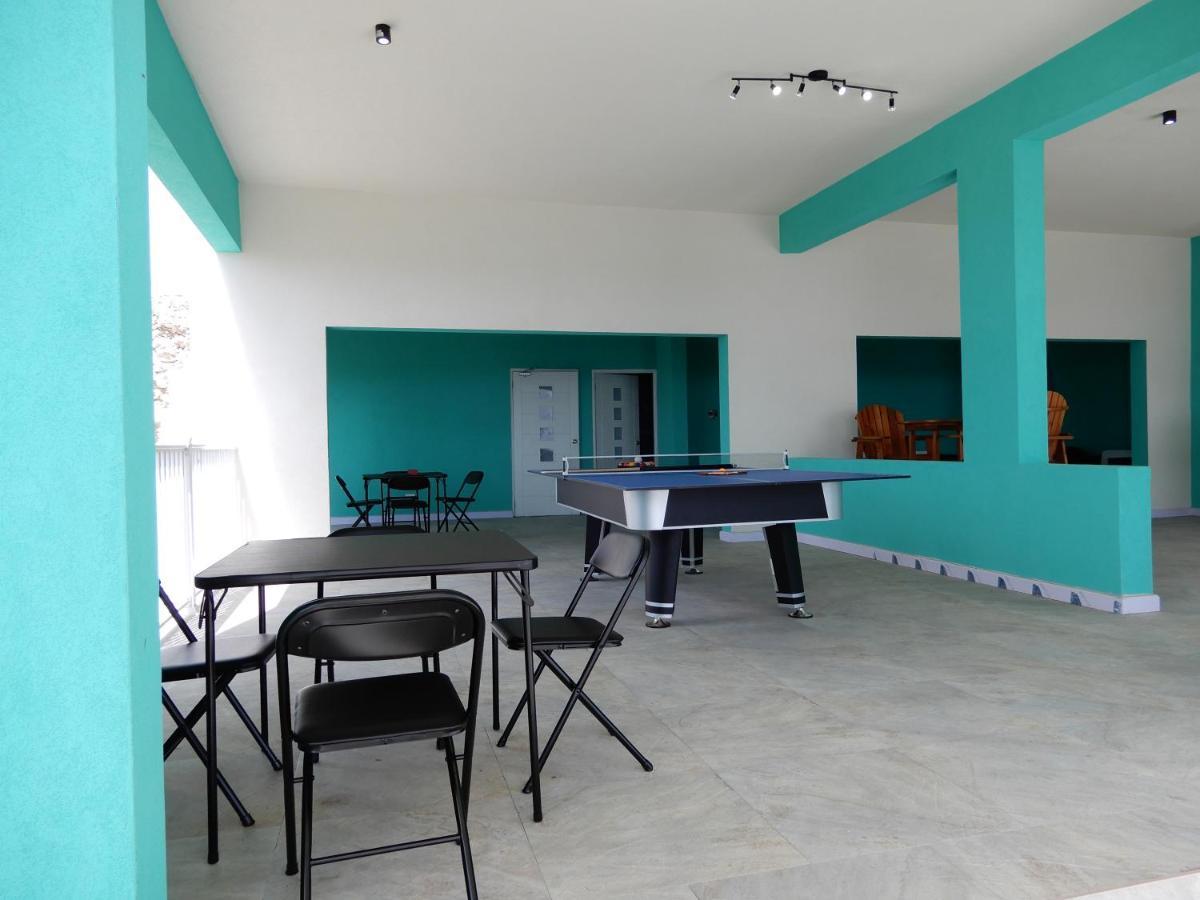 Oistins Bayview Apartments Christ Church Extérieur photo